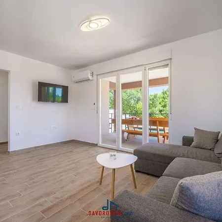 Stocozzi Comfortable Hotel 4*